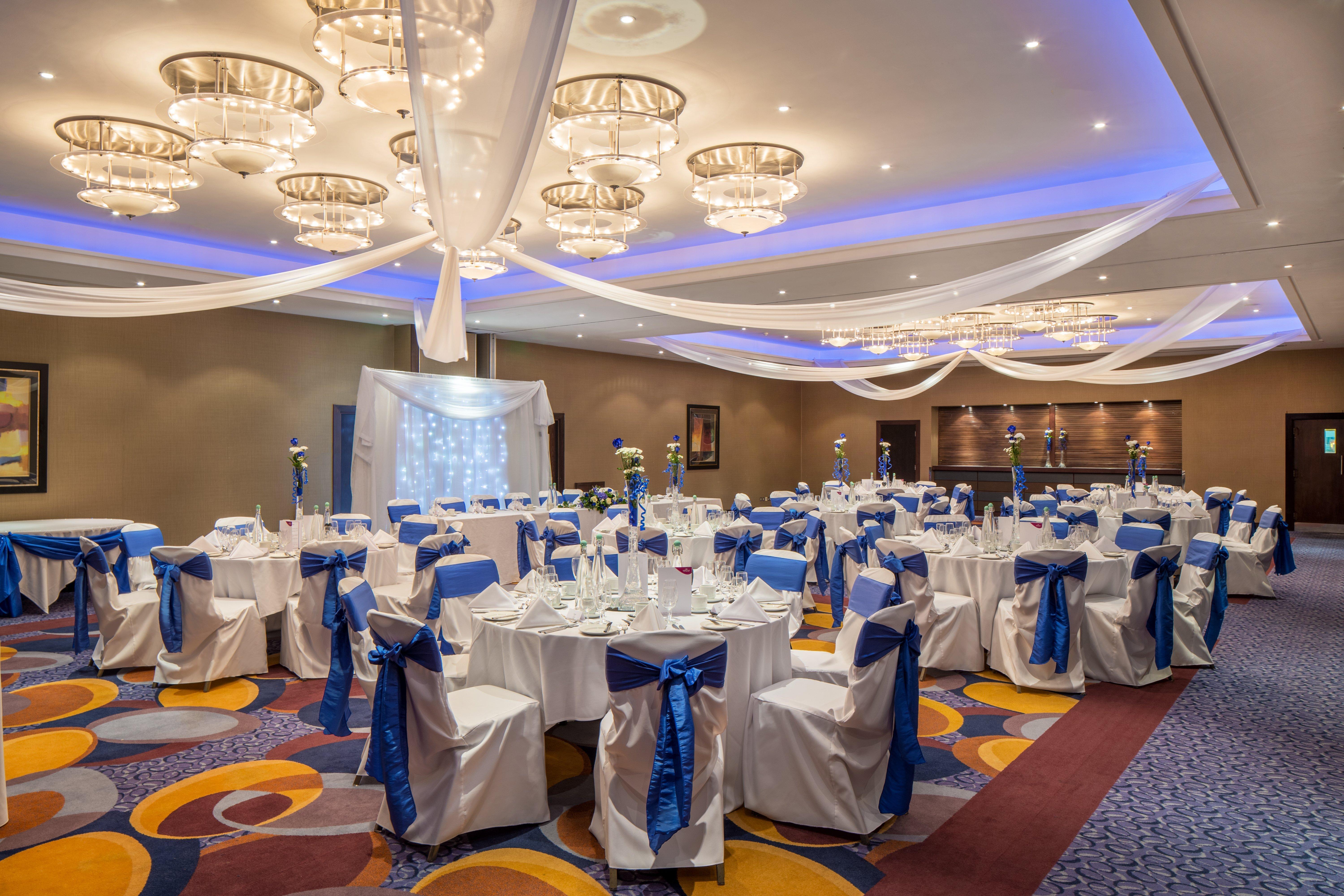 Crowne Plaza London - Gatwick Airport By Ihg Hotel Crawley  Exterior photo