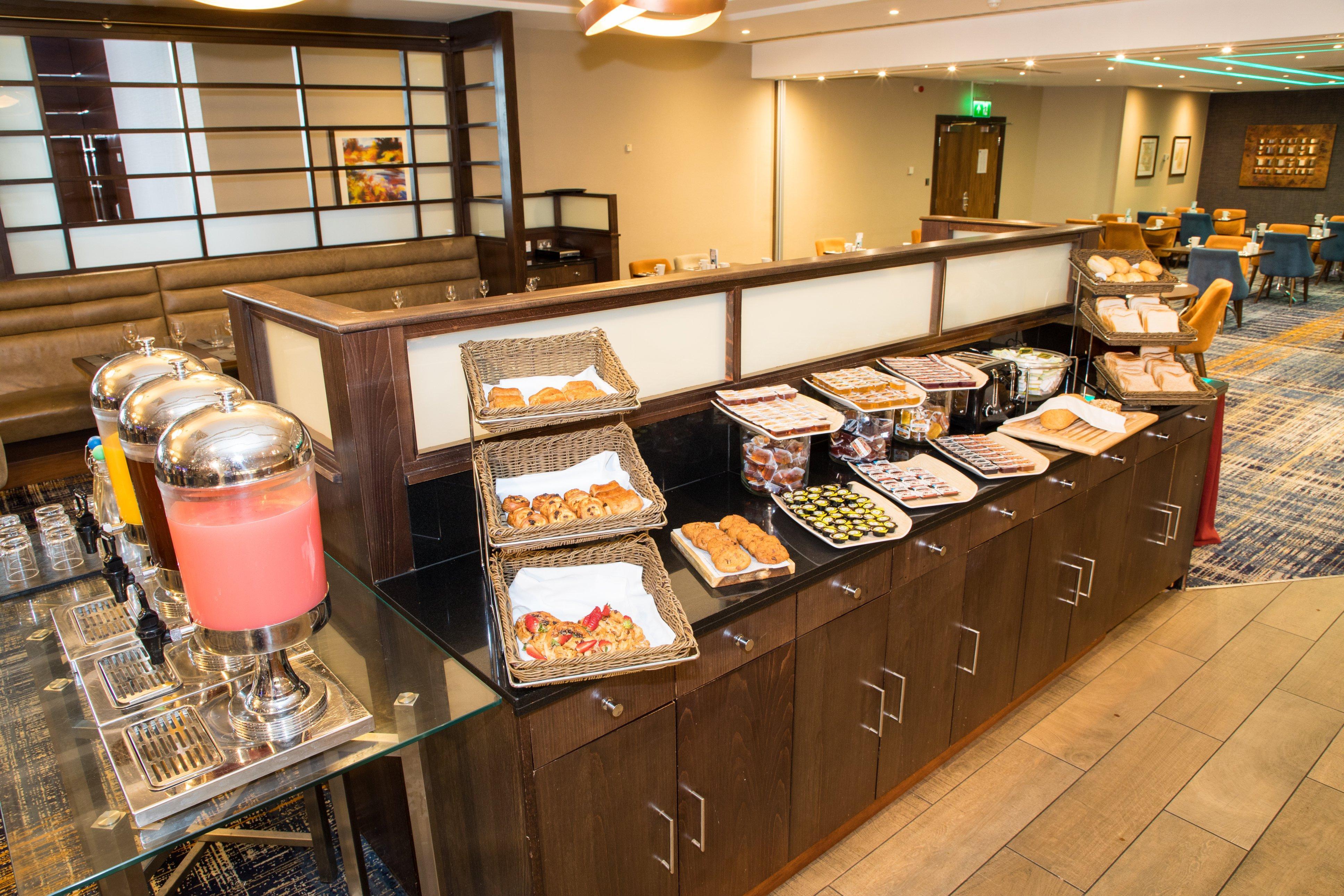 Crowne Plaza London - Gatwick Airport By Ihg Hotel Crawley  Exterior photo